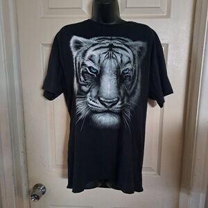 DOM white Tiger T-shirt size large 5/$25